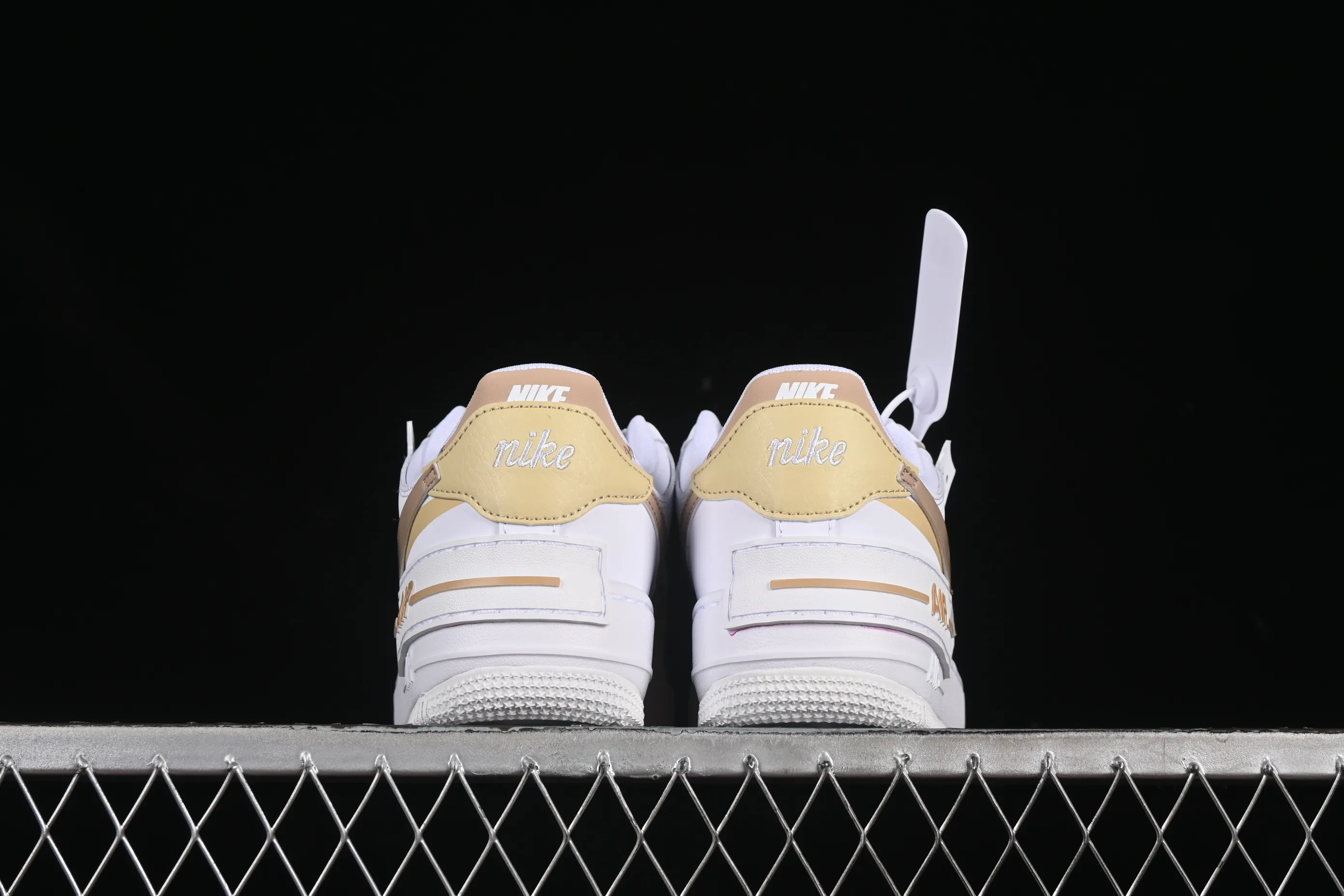 All Categories Nk Air Force 1 Air Force Series Nk Air Force 1 Shadow Air Force Lightweight Increase Nk Air Force 1 Shadow Air Force One Lightweight Increase Low-top Versatile Sneakers DZ1847-111